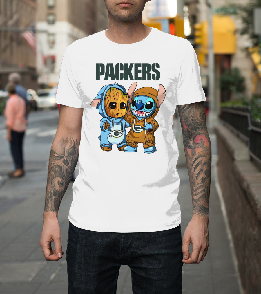 Packers Groot And Stitch Hug Wearing Green Bay Packers Hoodies T-Shirt