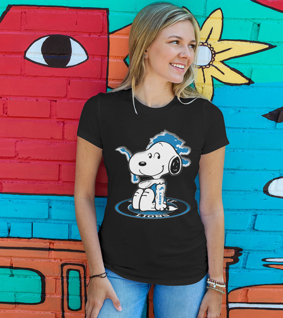 Snoopy Detroit Lions Football Peanuts Nfl Team T-Shirt