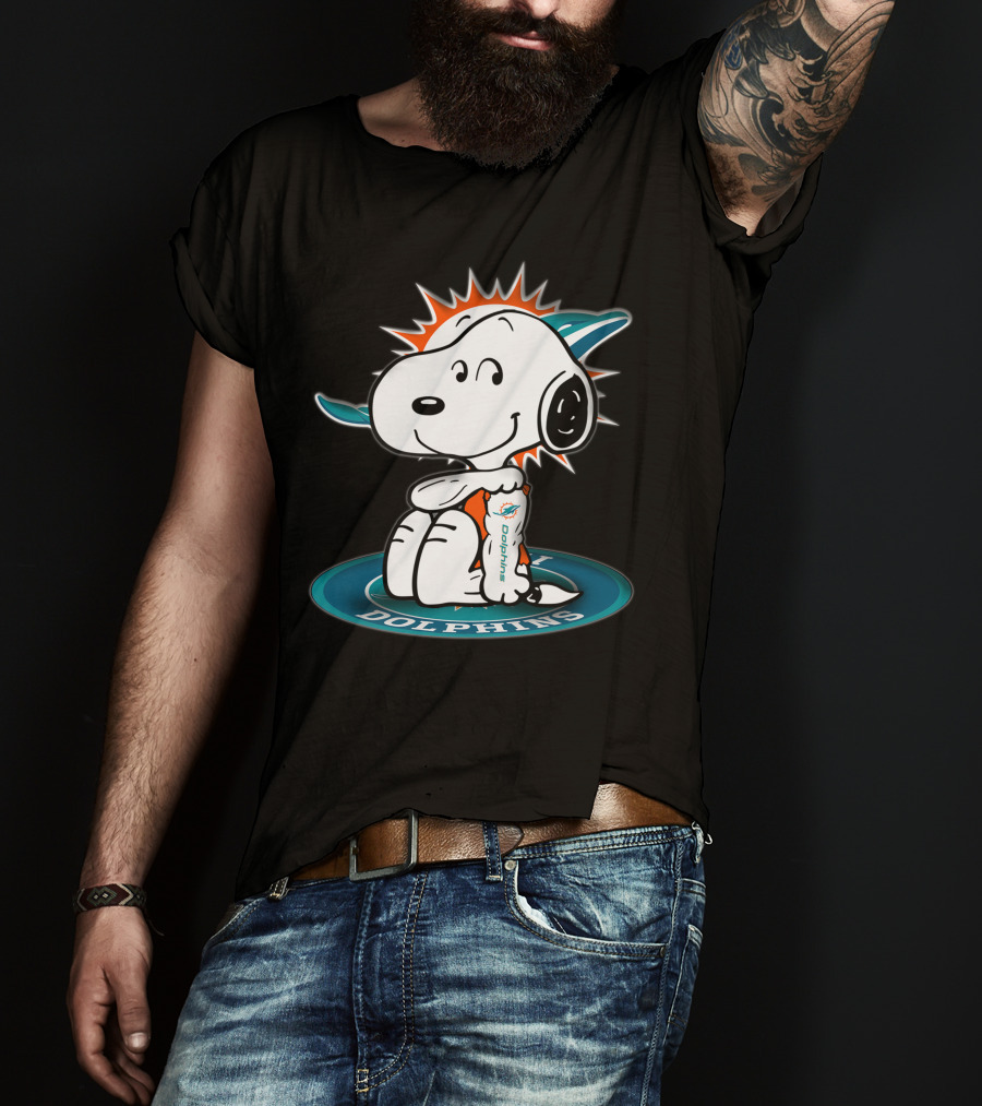 Snoopy Miami Dolphins Fan Football T-Shirt