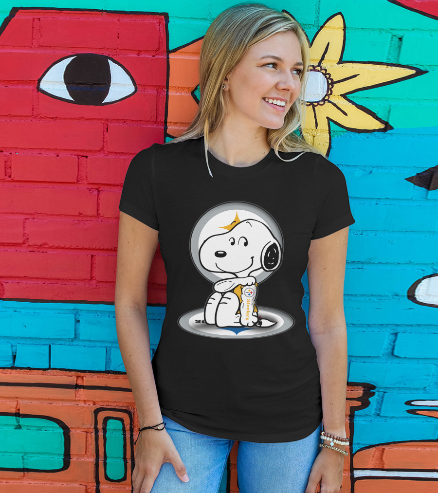 Snoopy Holding Pittsburgh Steelers Football T-Shirt