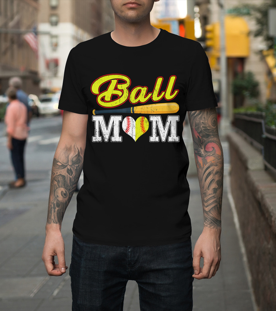 Ball Mom Softball Baseball Heart Bat T-Shirt