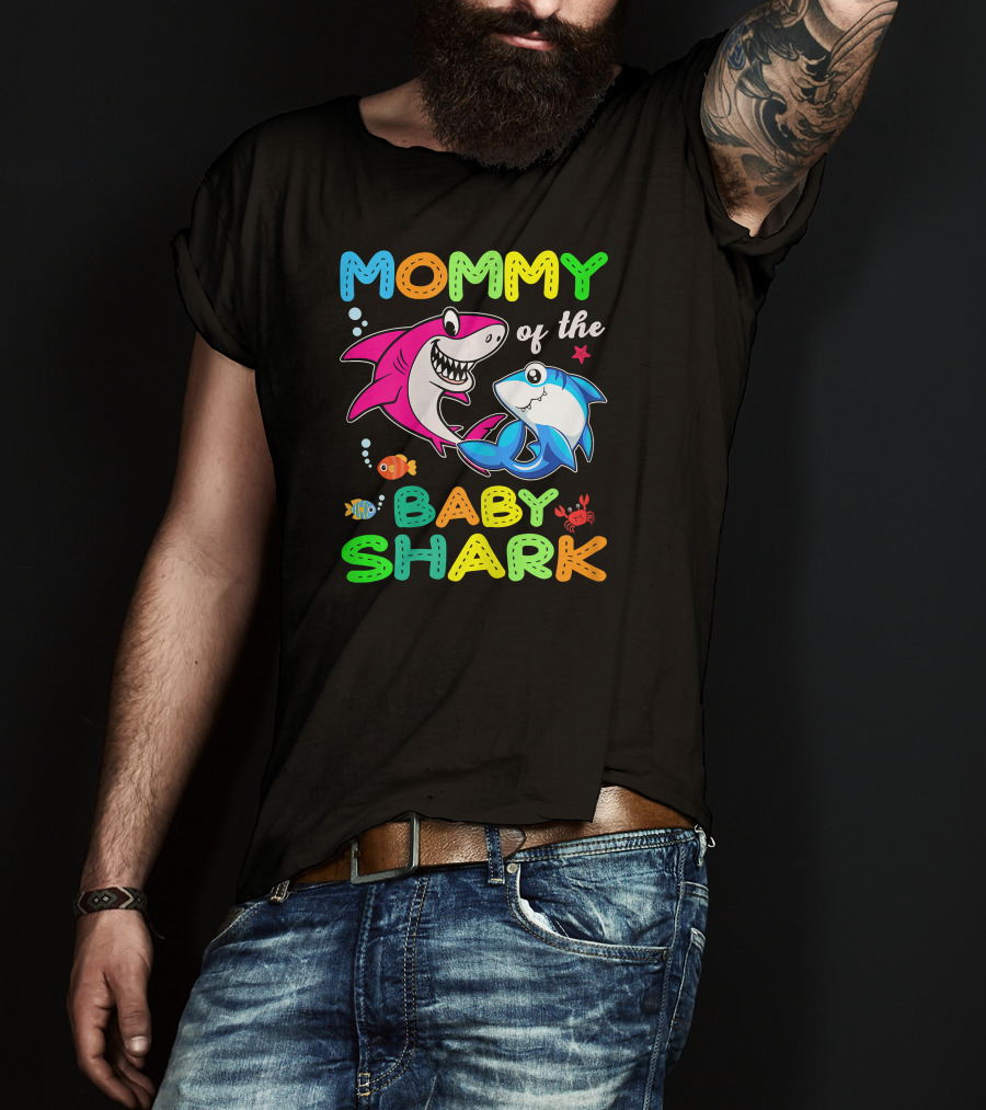 Mommy Of The Baby Shark Funny Birthday Family T-Shirt