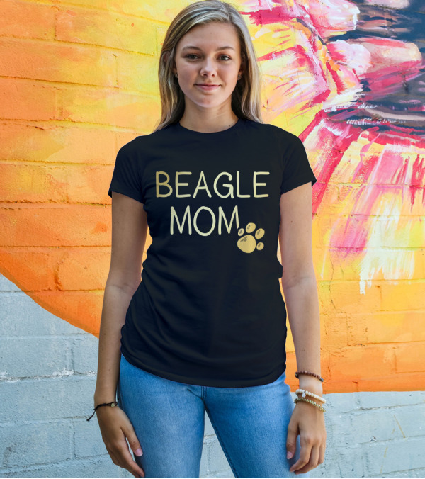 Beagle Mom Paw Print Dog Lover Mama Owner Cut T-Shirt