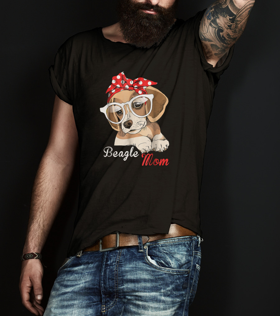 Beagle Mom Cute Beagle Dog With Glasses And Red Polka Dot Bow T-Shirt