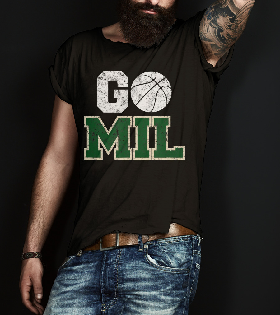 Go MIL Milwaukee Wisconsin City Basketball Vintage T-Shirt