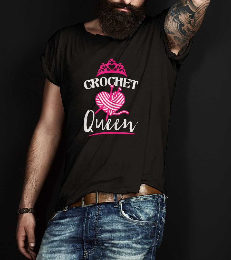 Crochet Queen Yarn Heart Tiara Fun T-Shirt