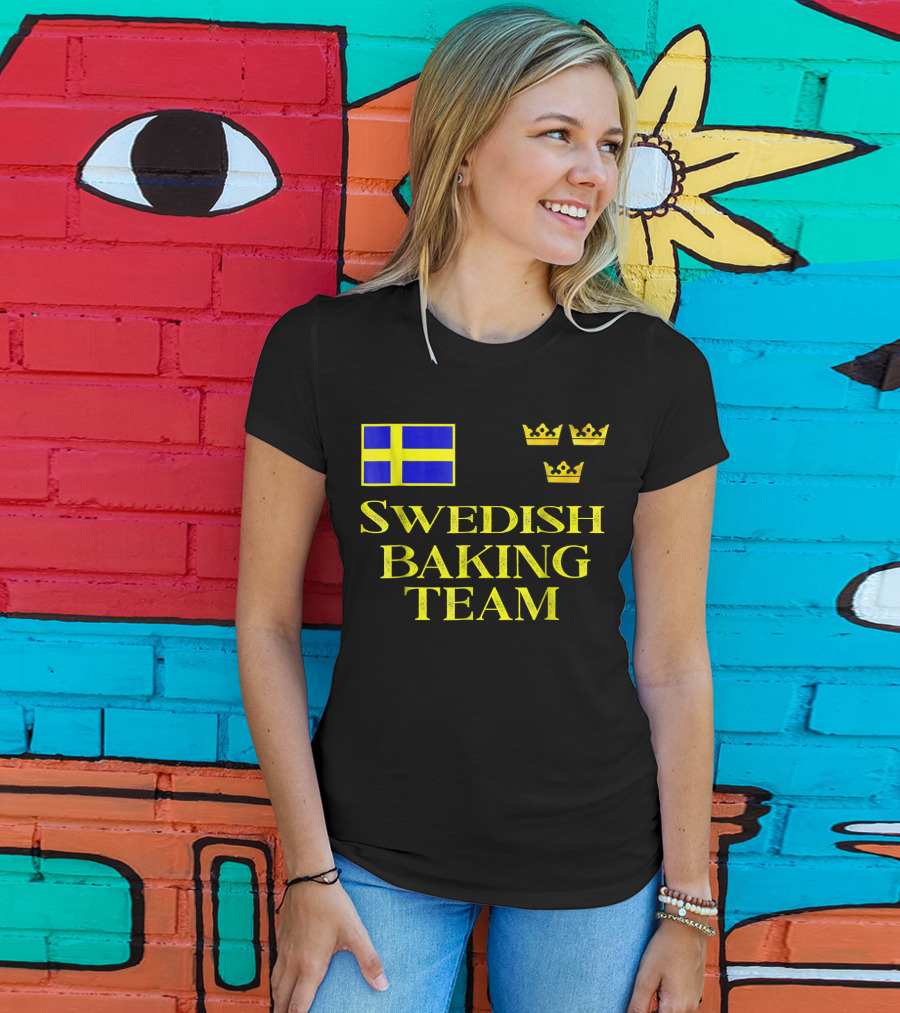 Swedish Baking Team Christmas Cookies Swedish Flag And Three Crowns T-Shirt