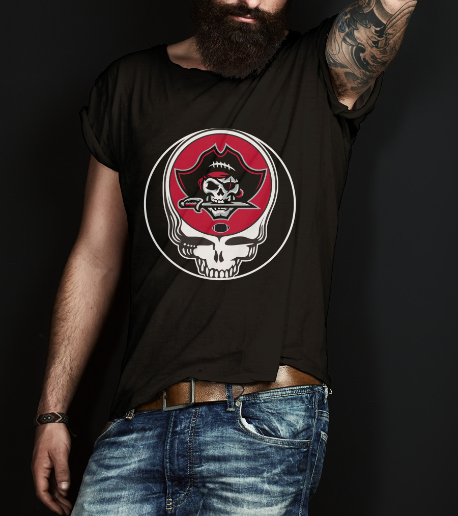Tampa Bay Buccaneers Skull Logo With Football And Sword T-Shirt