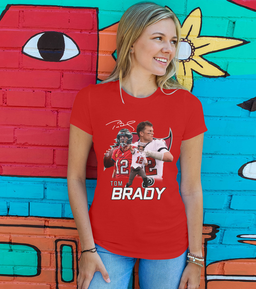 Tom Brady 12 Buccaneers Quarterback T-Shirt