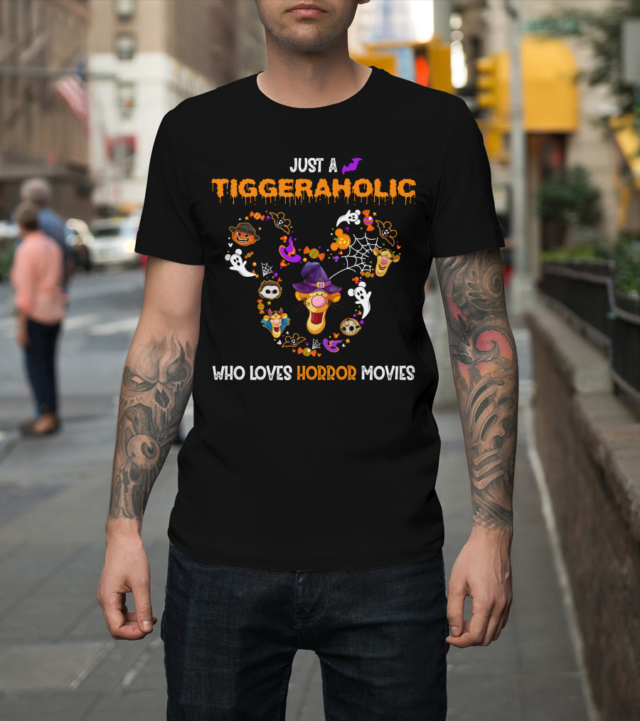 Tiggeraholic Who Loves Horror Movies Halloween Icons T-Shirt