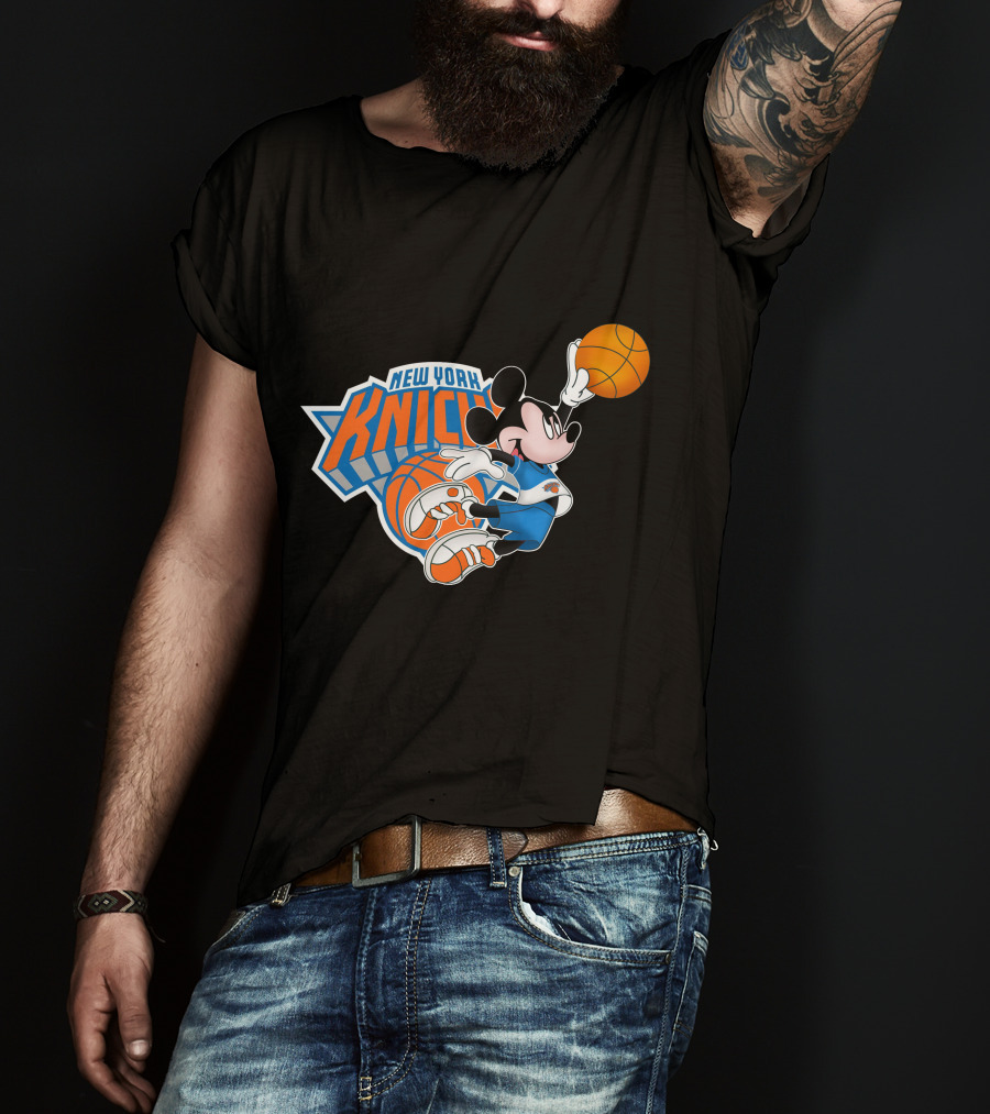 New York Knicks Mickey Basketball T-Shirt