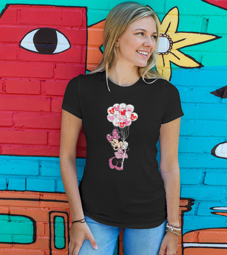 Minnie Mouse Holding Heart Balloons With Xoxo And Hugs Kisses Patterns T-Shirt