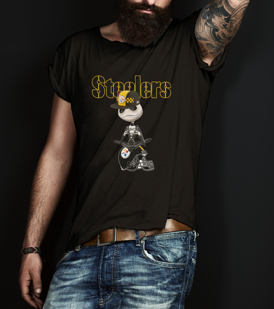 Steelers Jack Skellington With Pittsburgh Football Helmet And Cap T-Shirt