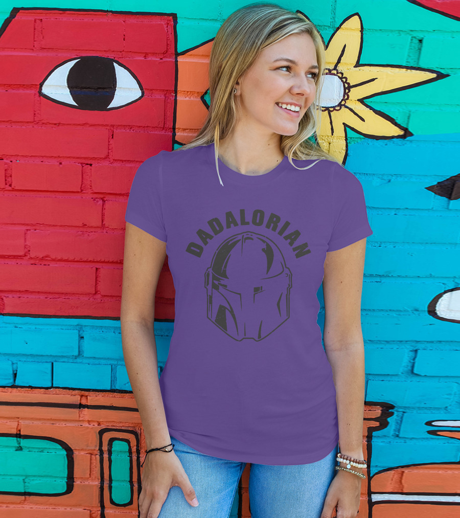 Dadalorian Funny Family Daddy Lover Father's Day Mandalorian Helmet T-Shirt