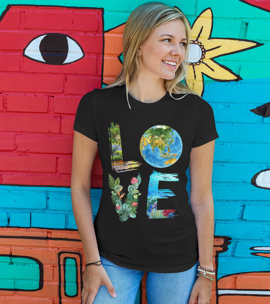 Love The Earth Kids Teacher Earth Day Everyday Environment Nature-Inspired Earth Elements T-Shirt