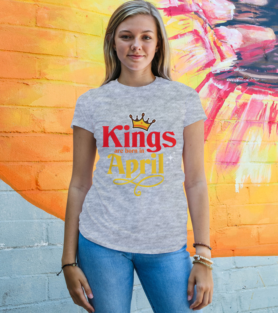 Kings Are Born In April Crown Sparkle T-Shirt