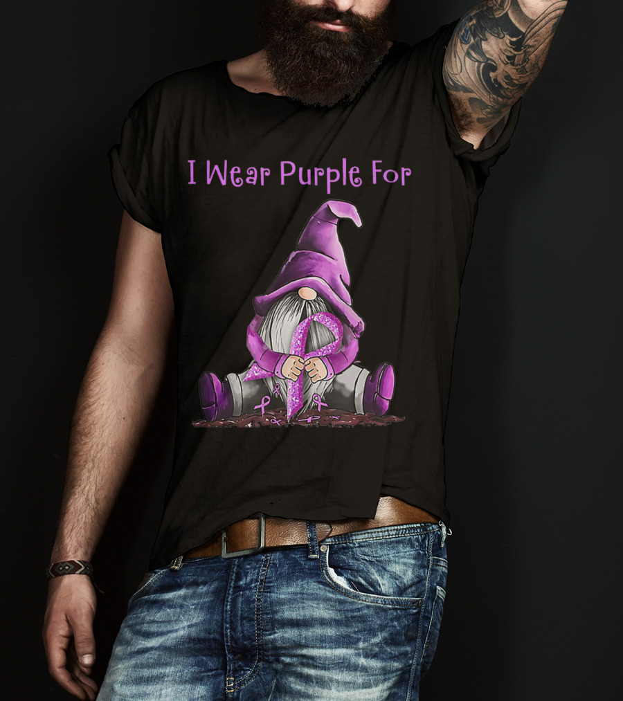 I Wear Purple For Fibromyalgia Awareness Gnome Holding Purple T-Shirt