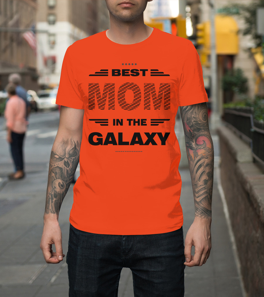 Best Mom IN The Galaxy T-Shirt
