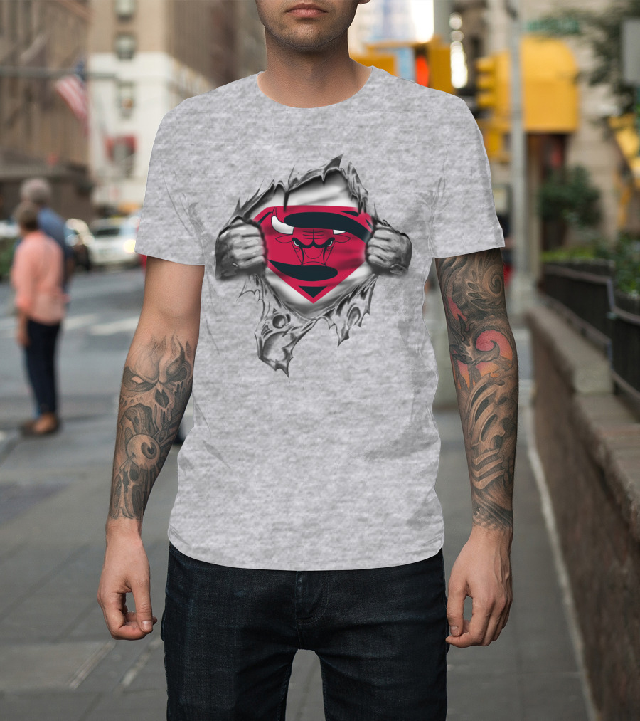 Superman Chicago Bulls Logo Mashup On Ripped Gray T-Shirt