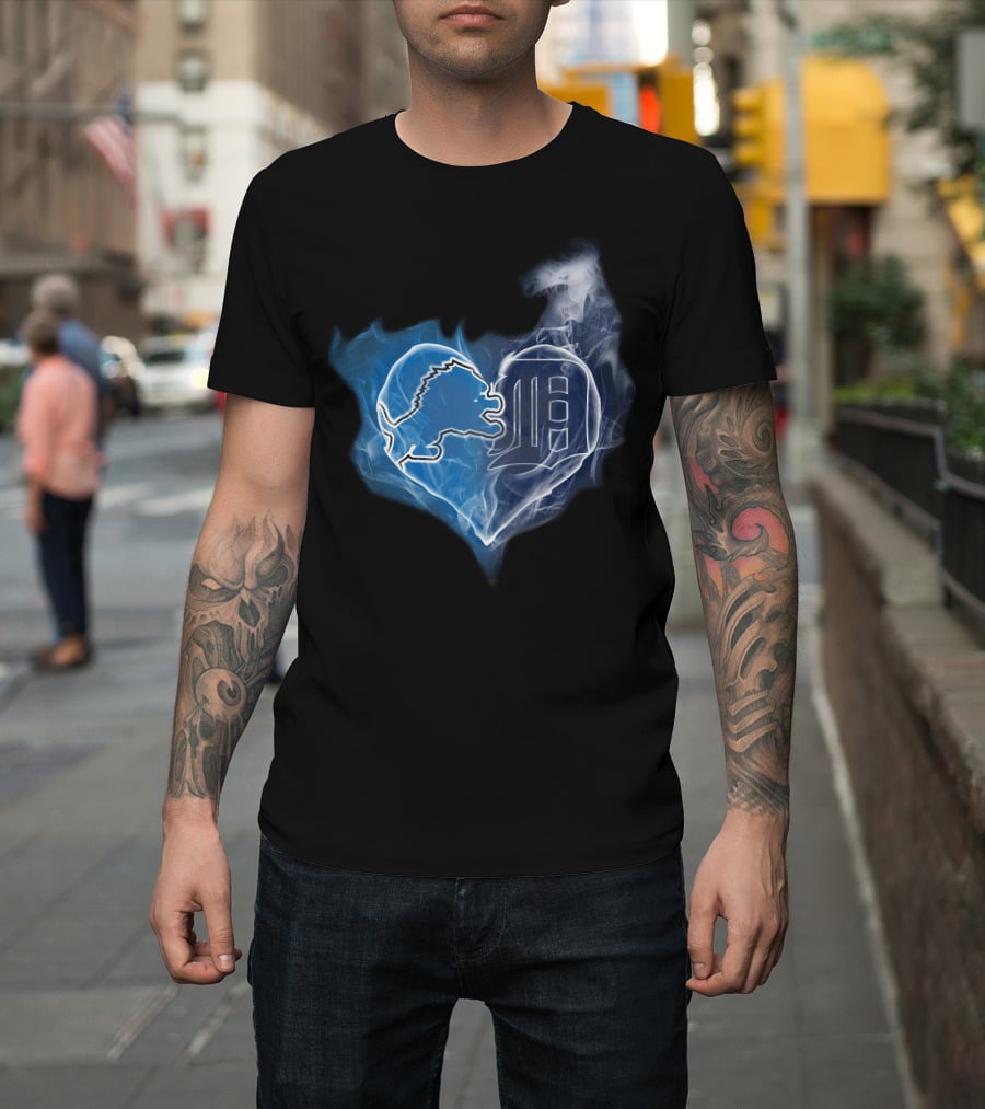 Detroit Lions And Tigers Heart T-Shirt