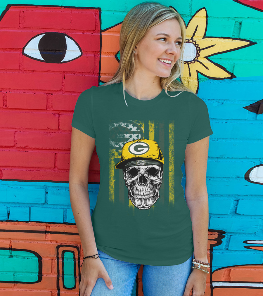 Green Bay Packers Skull With Cap And Distressed Flag T-Shirt
