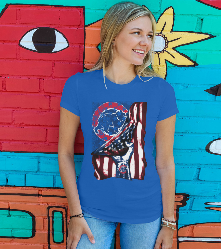 Chicago Cubs American Flag Bear Logo Fist T-Shirt