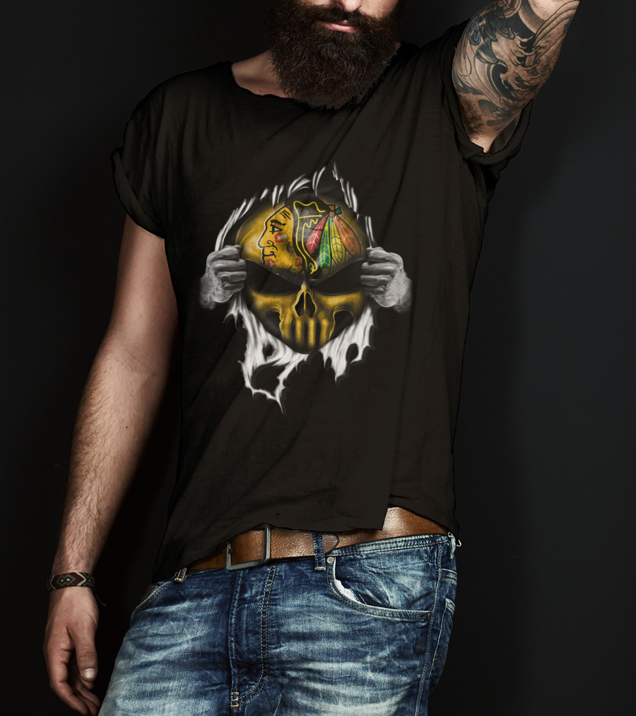 Chicago Blackhawks Skull Ripped Burst T-Shirt