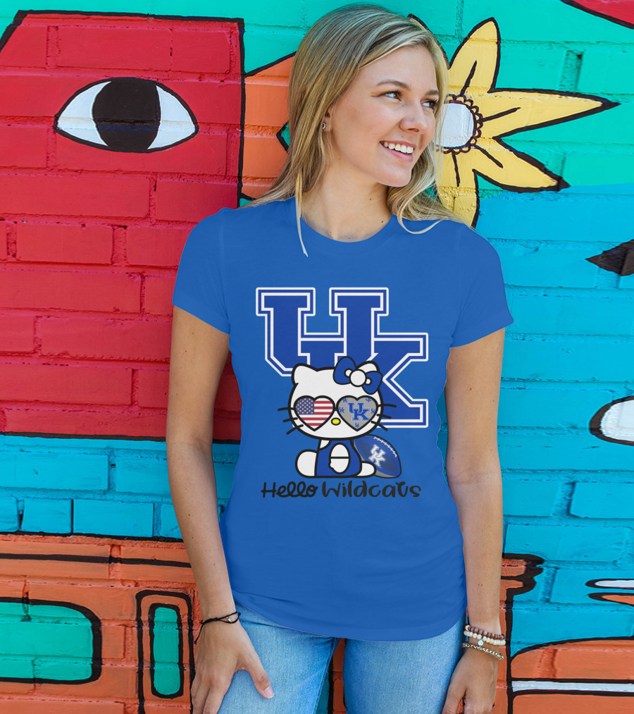 Hello Wildcats Uk Logo Hello Kitty With American Heart And Football T-Shirt