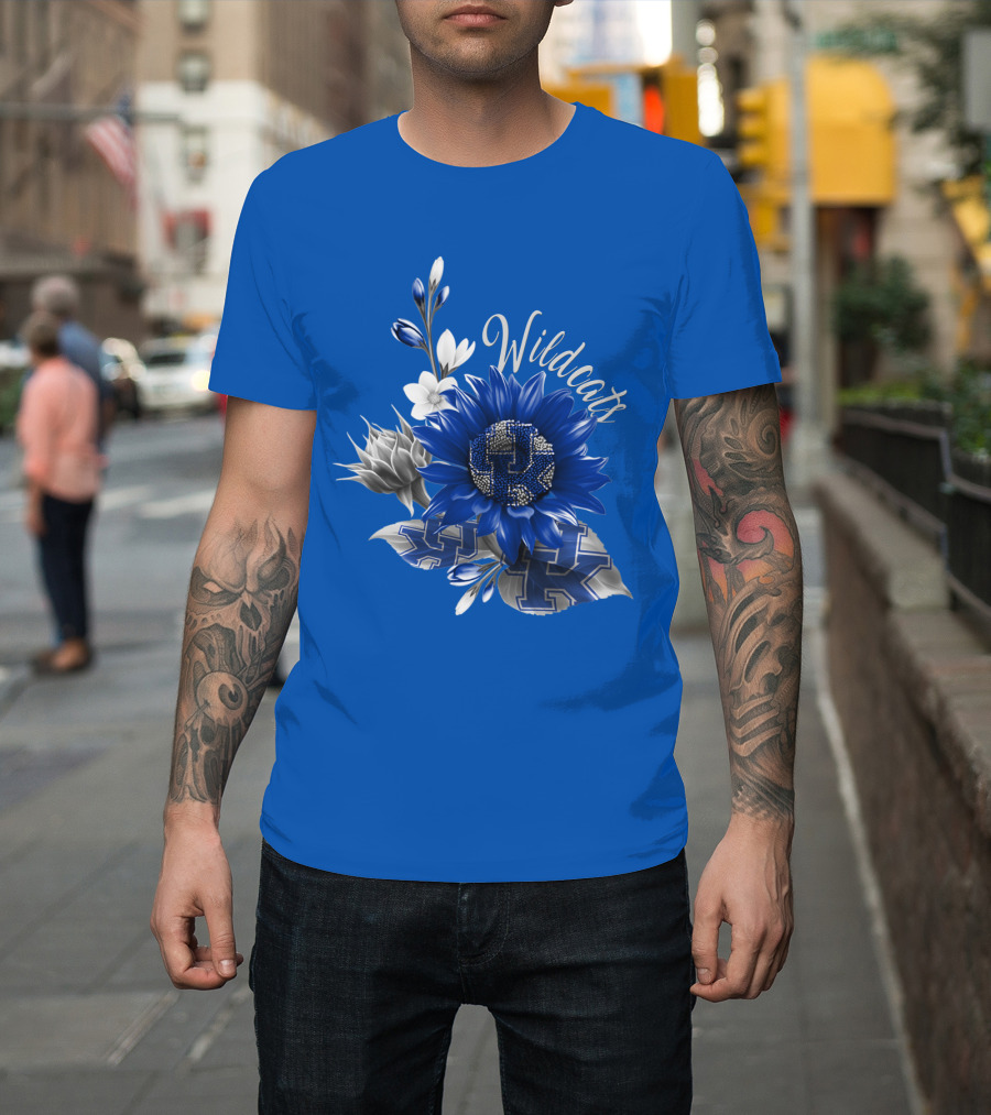 Wildcats Kentucky Blue Flowers K T-Shirt