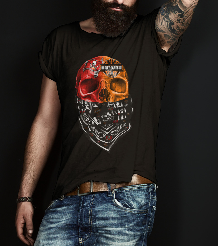 Harley Davidson Buccaneers Skull Bandana 30Hl T-Shirt