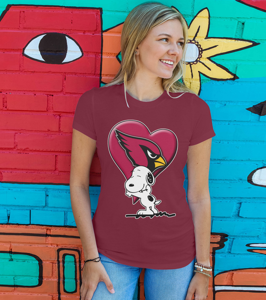 Snoopy Hugging Heart Arizona Cardinals T-Shirt