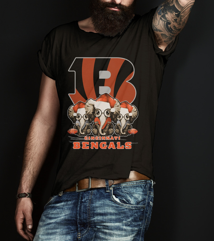 Cincinnati Bengals Christmas Elephants With Santa Hats T-Shirt