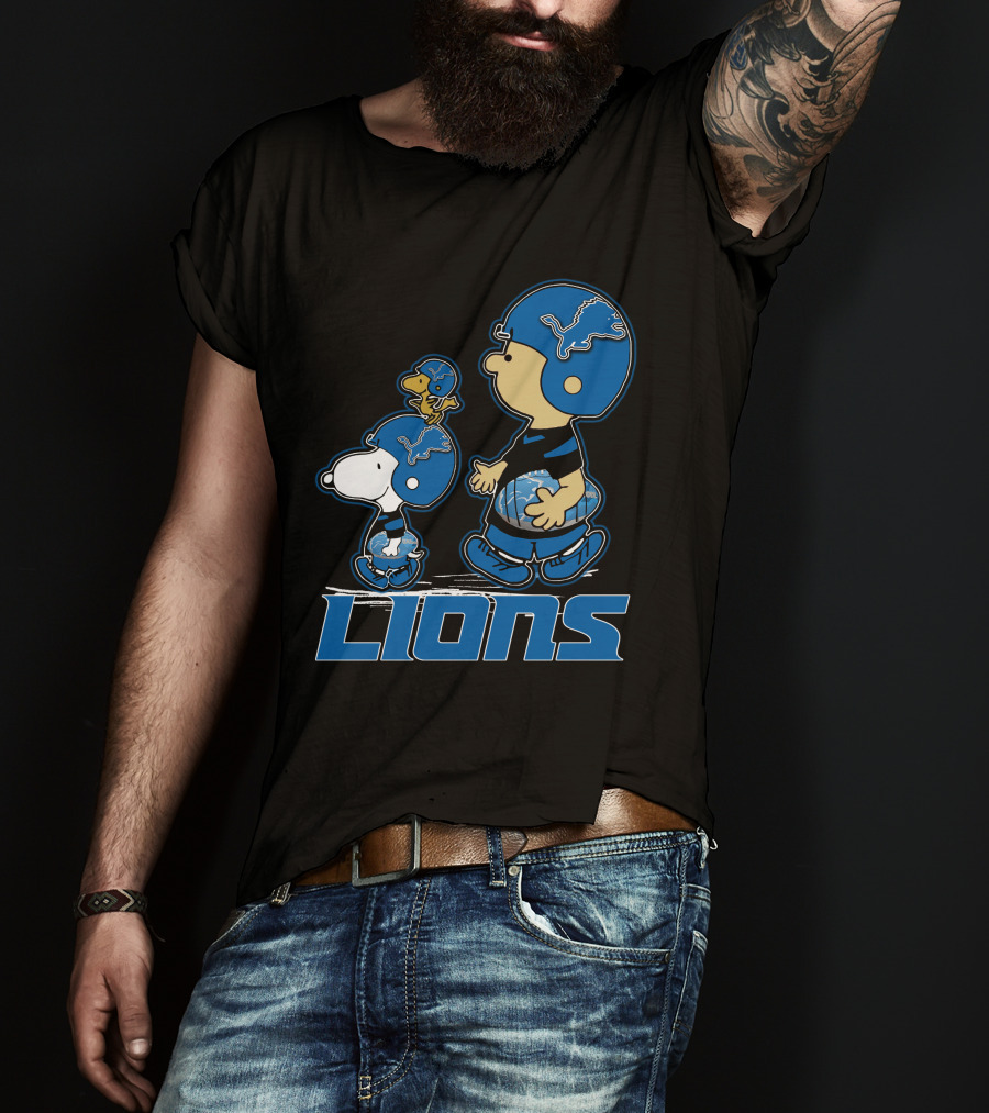 Snpfootball Detroit Lions Peanuts Characters With Lions Helmets T-Shirt