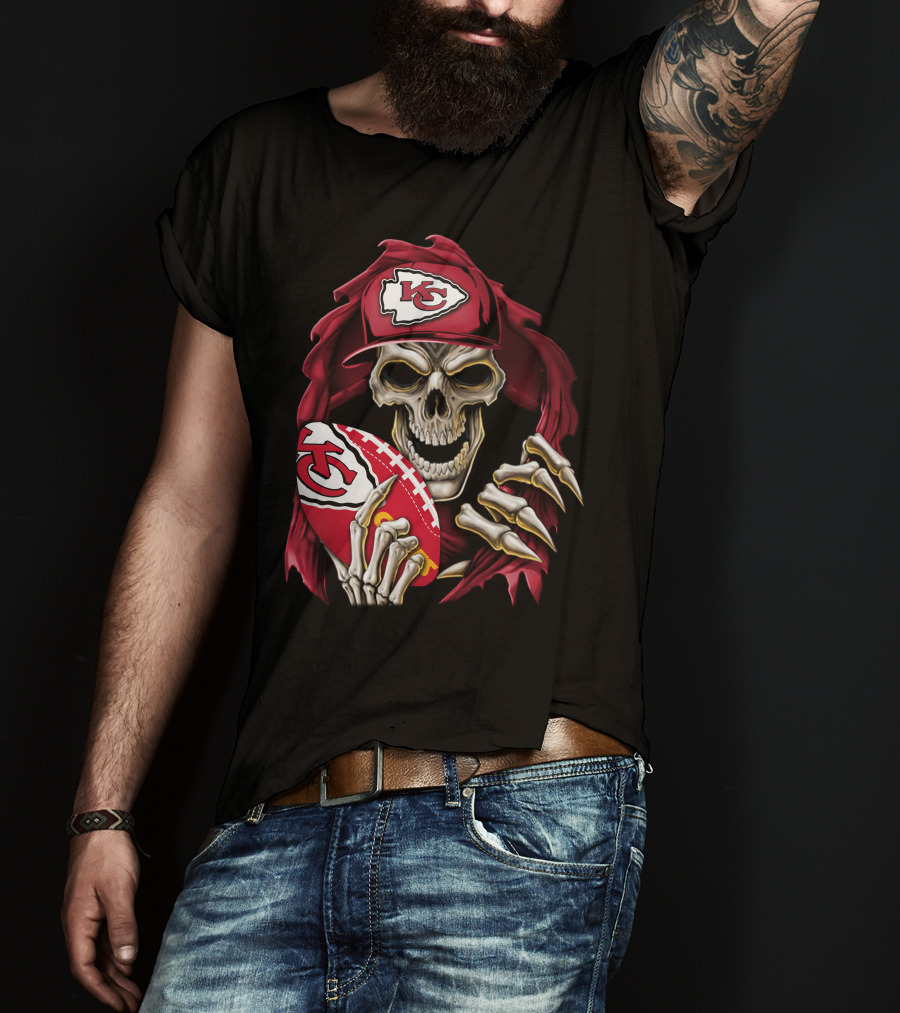 Skullbong Kansas City Chiefs Skeleton Holding Football With KC T-Shirt