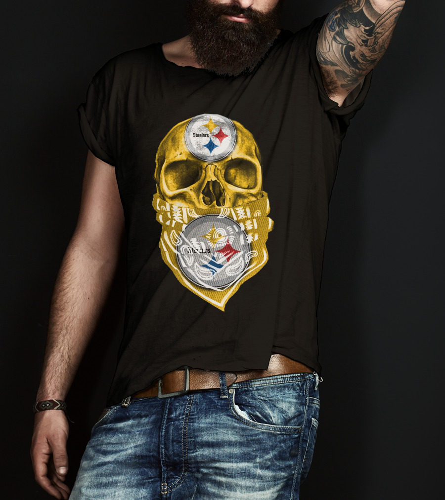 Skull V5 Steelers Bandana Logo Football Fan Gear T-Shirt