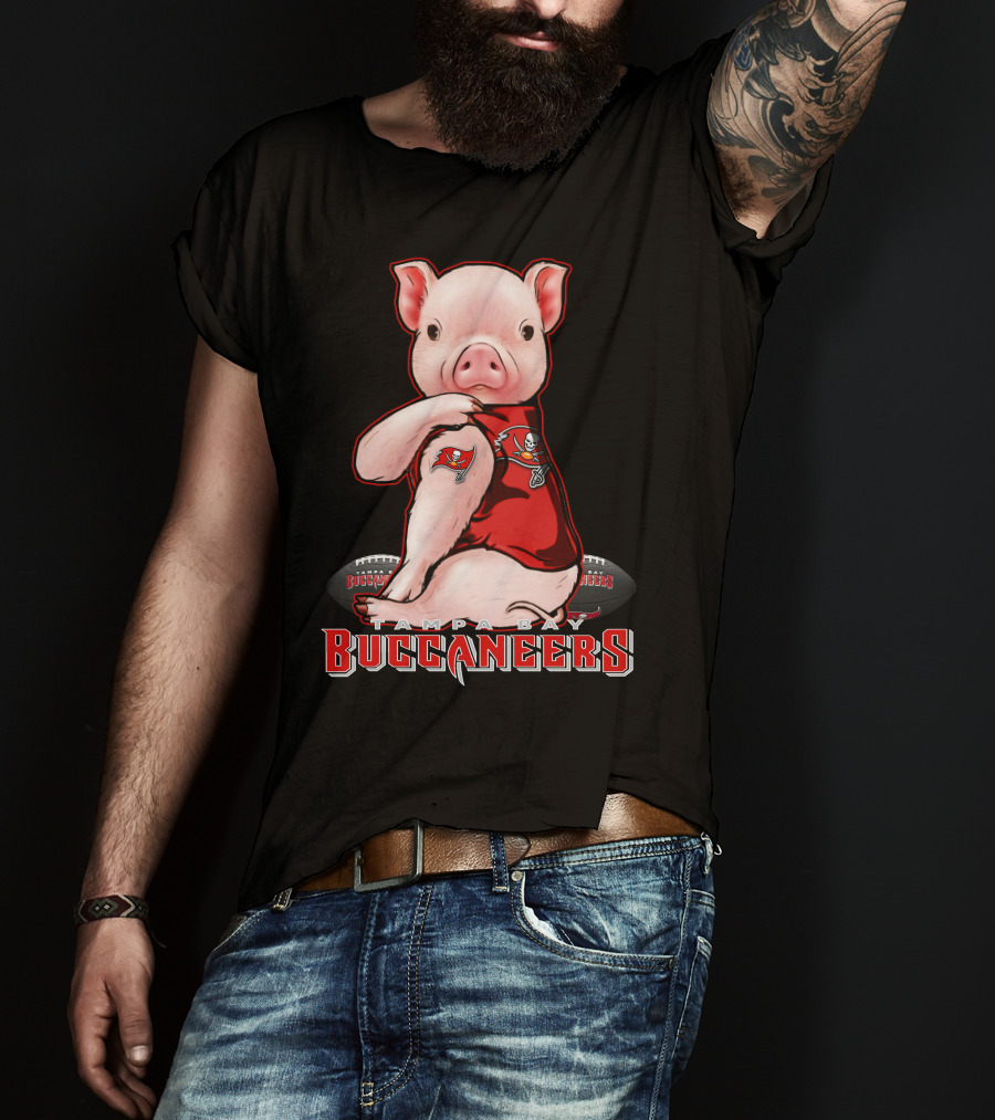 Tampa Bay Buccaneers Pig Football Fan T-Shirt