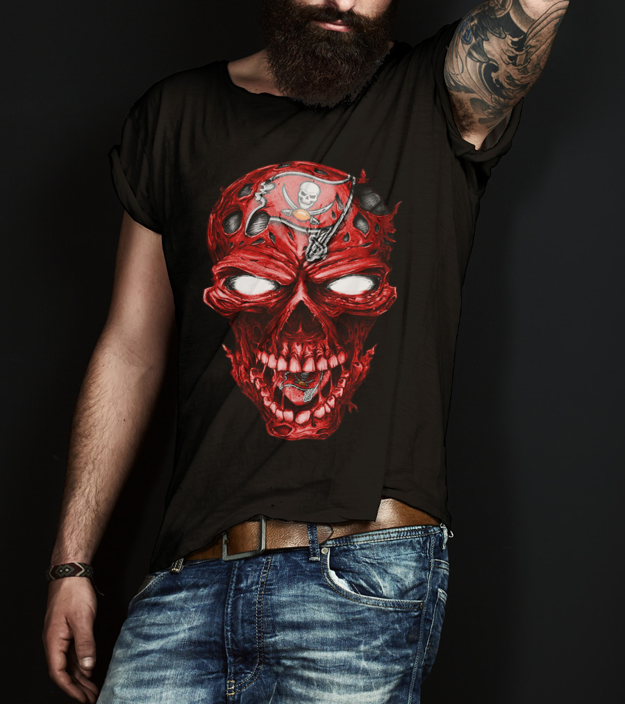Skull V2 Tampa Bay Buccaneers Logo Red Skull T-Shirt