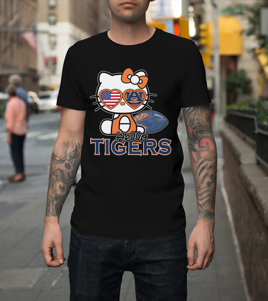 Hello Kitty Auburn Tigers Football American Flag T-Shirt
