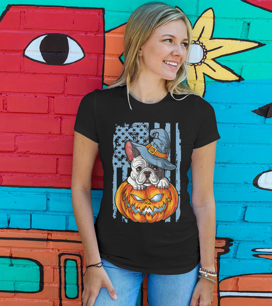 Bulldog With Witch Hat On Jack-o'-Lantern North Carolina Tar Heels Halloween T-Shirt