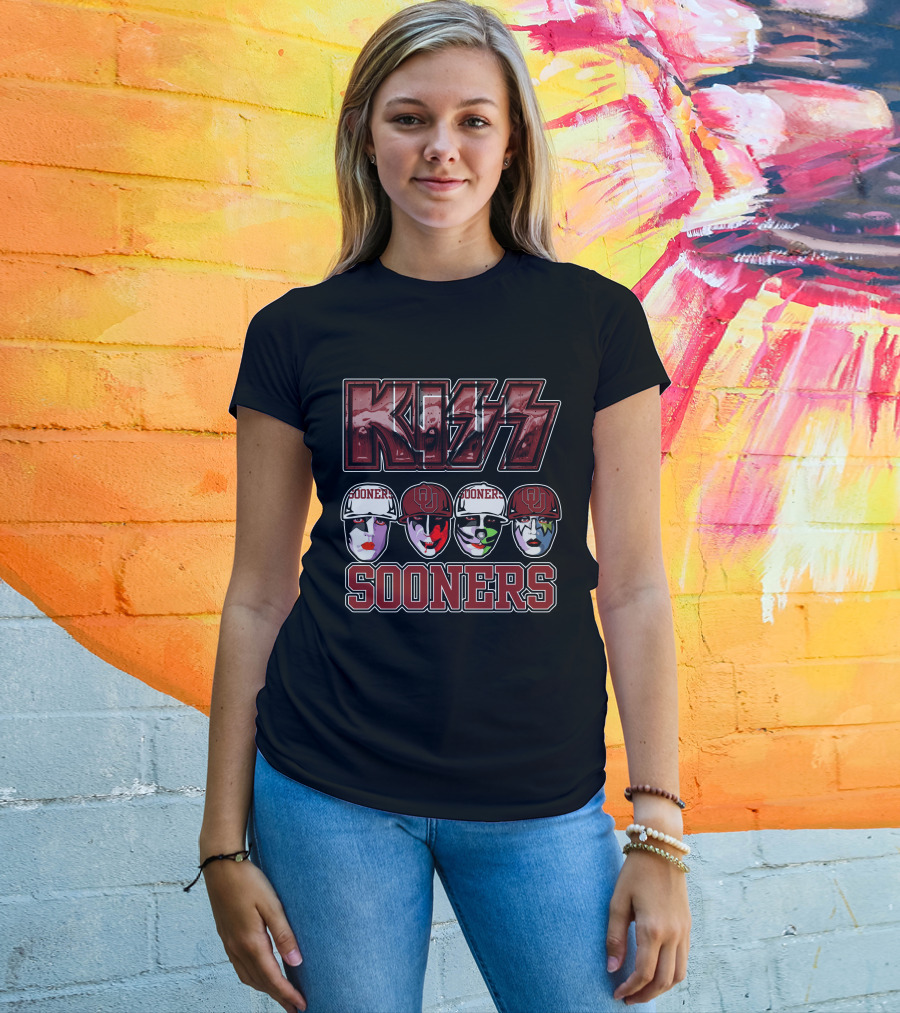 KISS Sooners Oklahoma Faces In Makeup And Hats T-Shirt