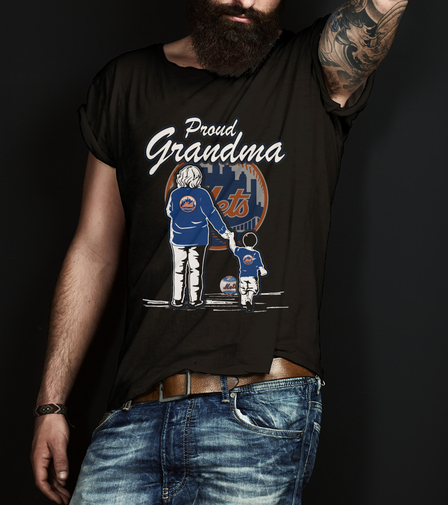 Proud Grandma New York Mets Family Skyline Baseball T-Shirt