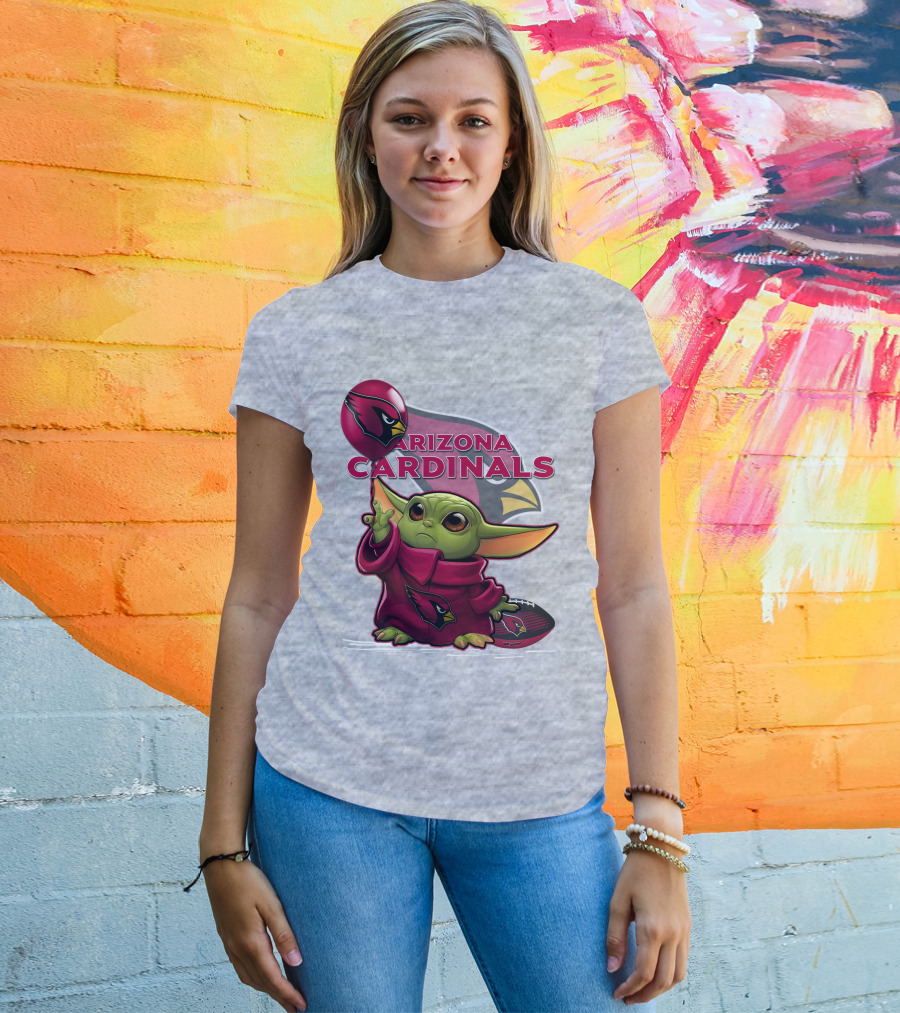 Yoda Holding Arizona Cardinals Balloon And Football With Team T-Shirt