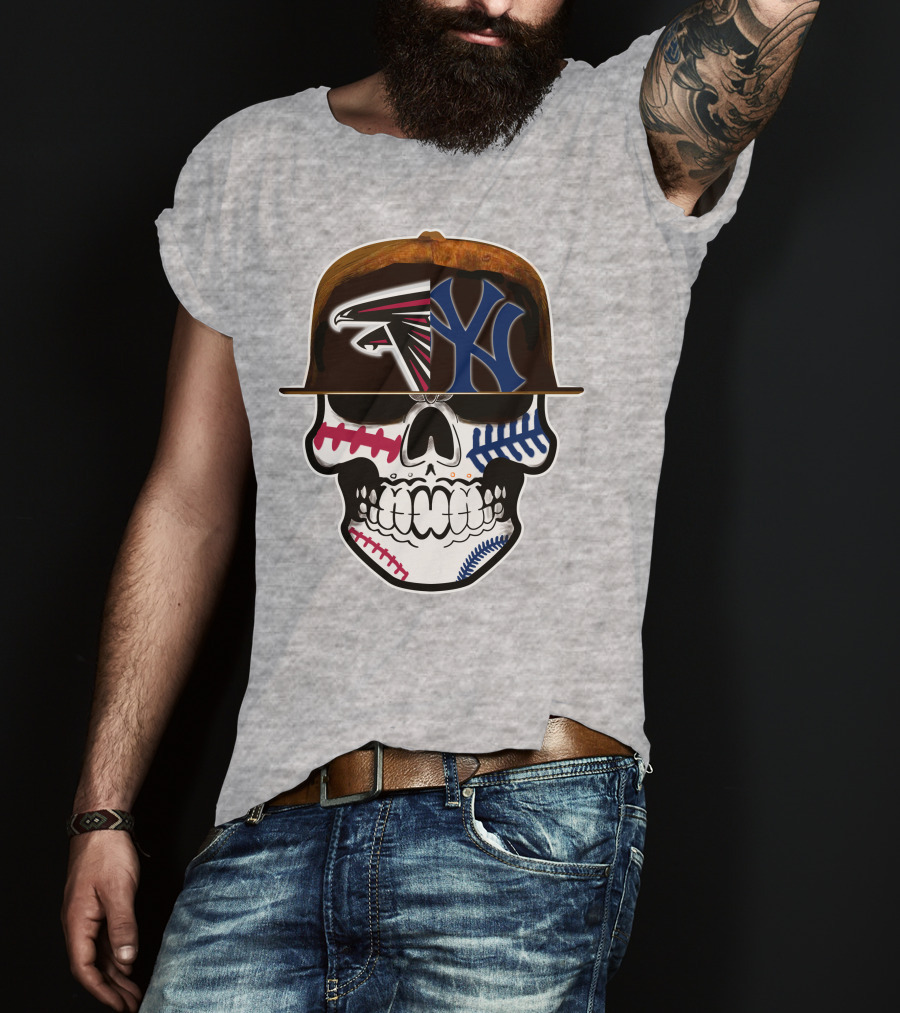 Atlanta Falcons New York Yankees Skull Baseball Football Fusion T-Shirt
