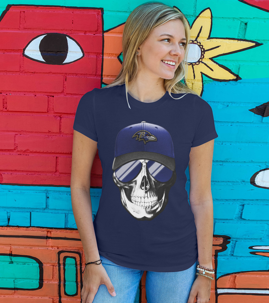 Skull With Baltimore Ravens Cap And Sunglasses T-Shirt