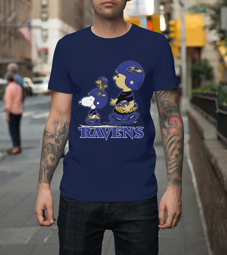 Snpfootball Baltimore Ravens Peanuts Characters Helmets Ravens T-Shirt