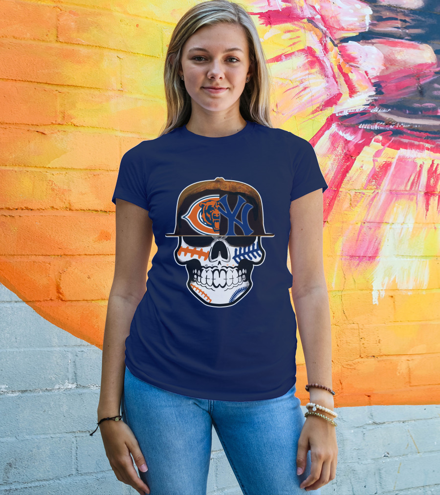 Chicago Bears Yankees Skull Football Baseball Fusion T-Shirt