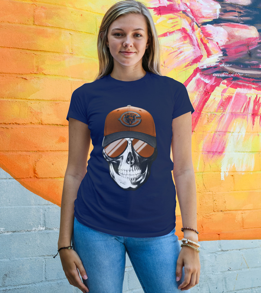 Skull V7 Chicago Bears Cap And Sunglasses T-Shirt