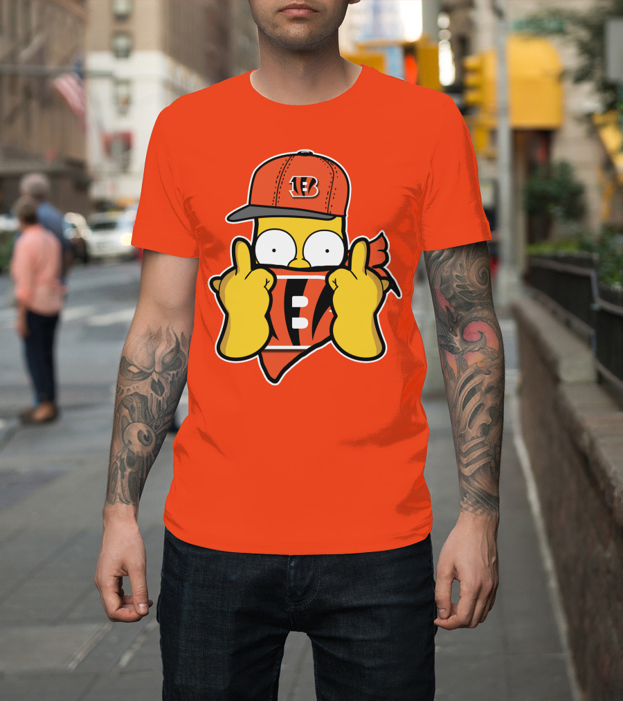 Cincinnati Bengals Fan Cartoon Character With Logo Cap And Scarf T-Shirt