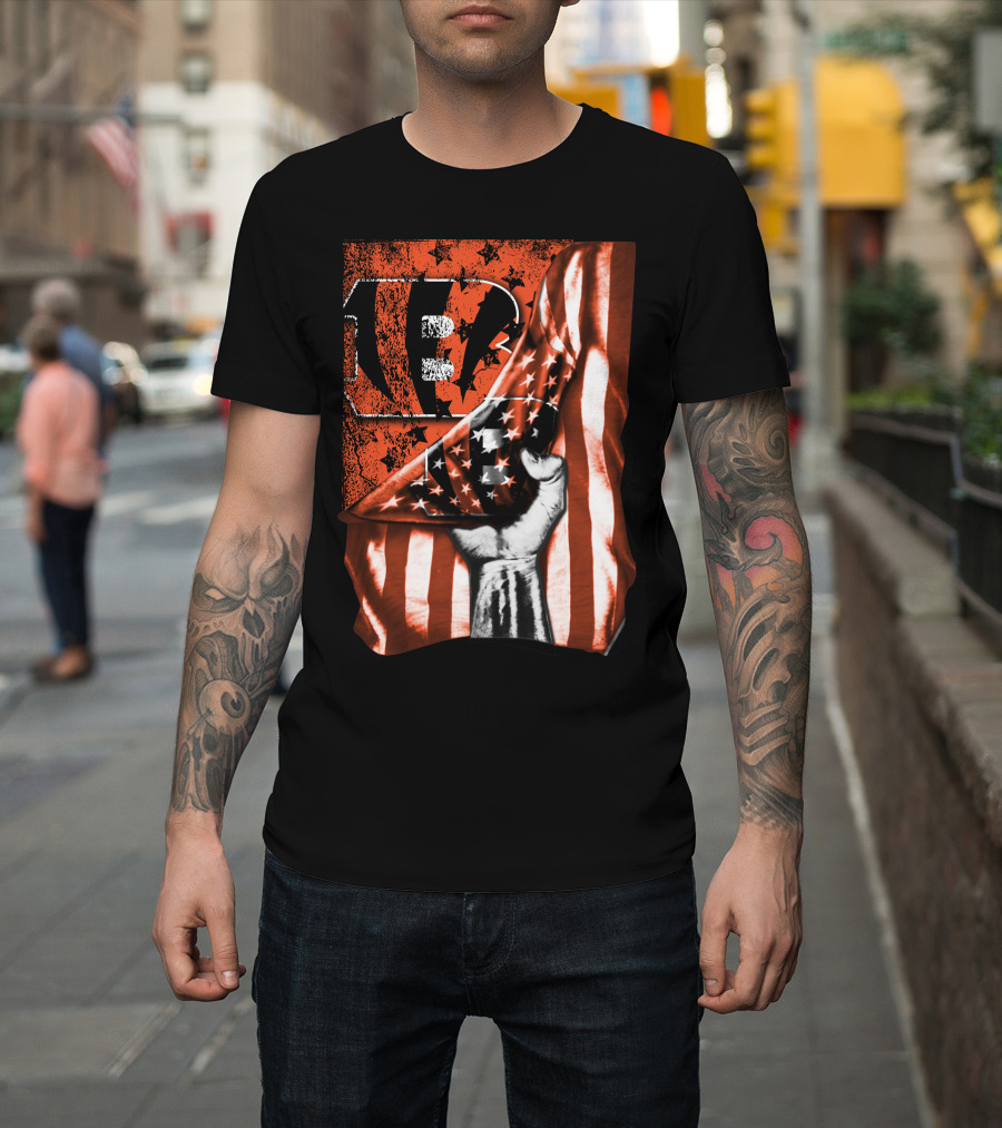 Cincinnati Bengals American Flag Emblem Bengals Logo Stars And Stripes T-Shirt
