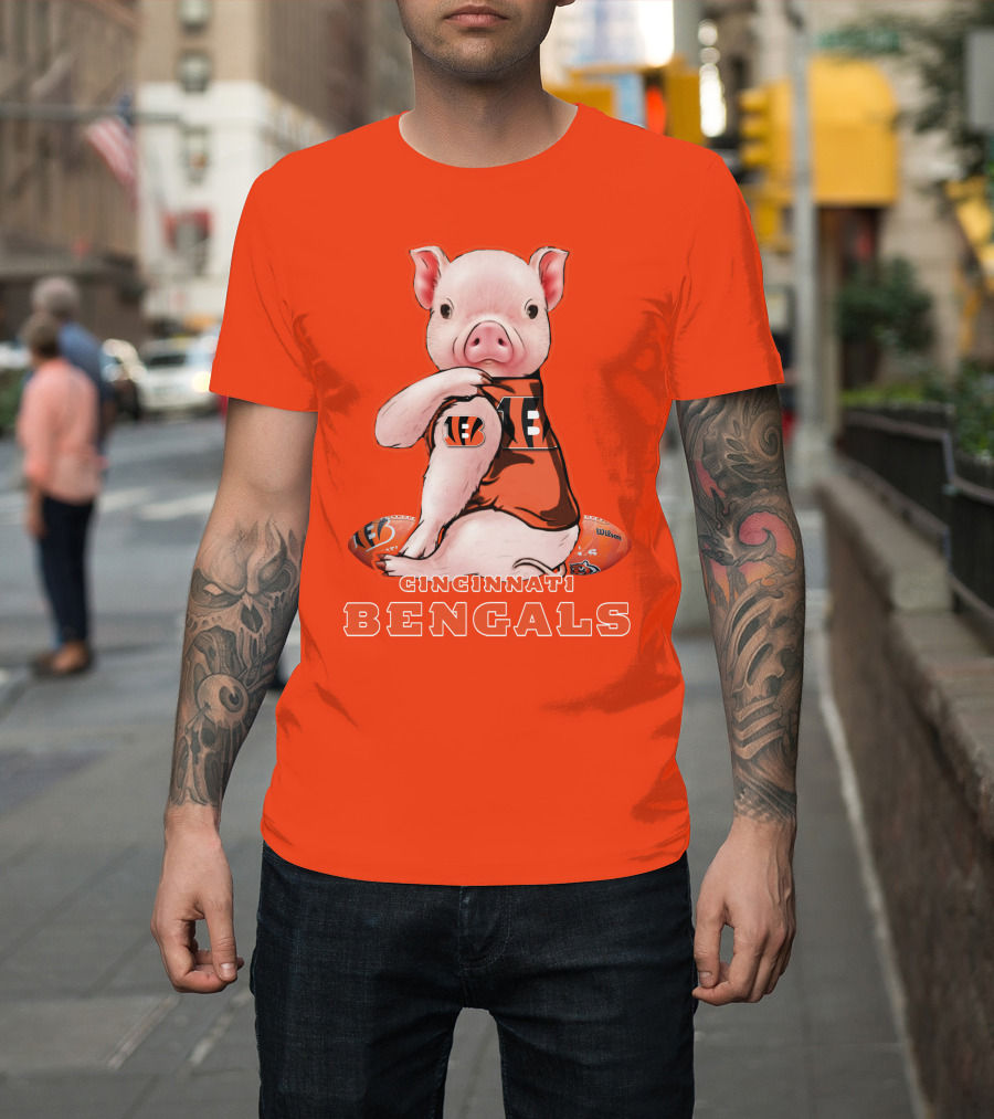 Cincinnati Bengals Pig With Football T-Shirt